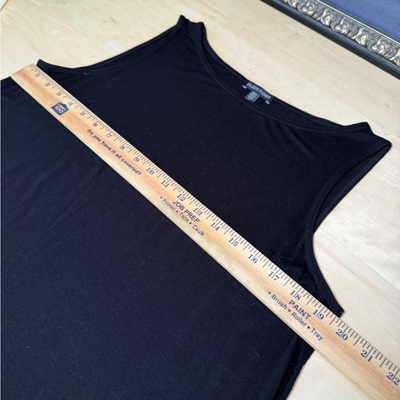 Eileen Fisher Black Sleeveless Crew Neck Classic Top - Picture 5 of 6